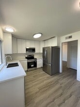 17403 Plaza Otonal in San Diego, CA - Building Photo - Building Photo