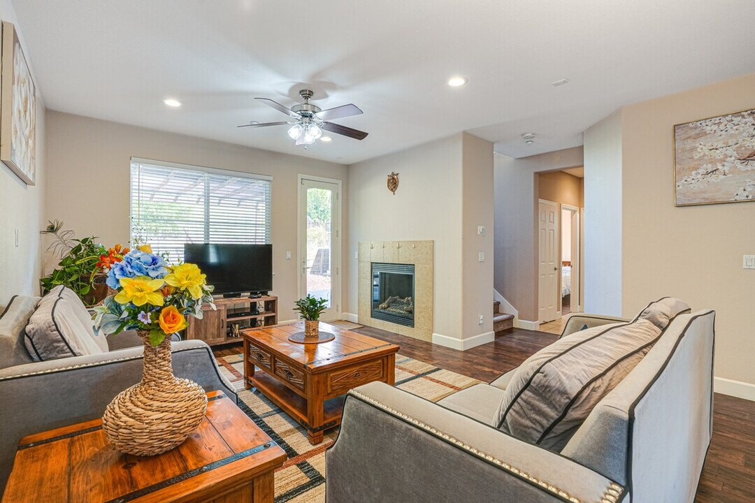 140 Lawlor Ct in Bay Point, CA - Building Photo