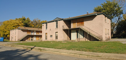 108 Simpson Ave in Memphis, TN - Building Photo - Building Photo