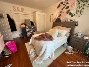 162 Kelton St, Unit 3 in Boston, MA - Foto de edificio - Building Photo