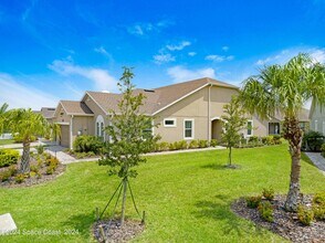 8483 Loren Cove Dr in Melbourne, FL - Building Photo - Building Photo