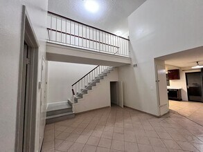 686 Woodcrest Dr in Lake Elsinore, CA - Building Photo - Building Photo