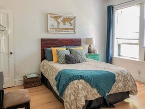 435 W Surf St, Unit 1H in Chicago, IL - Building Photo - Building Photo