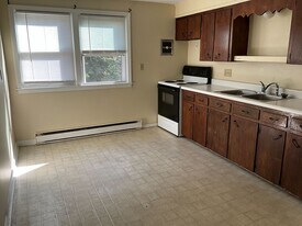 35 Armory St in Keene, NH - Building Photo