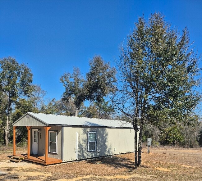 property at 910 Backwoods Rd