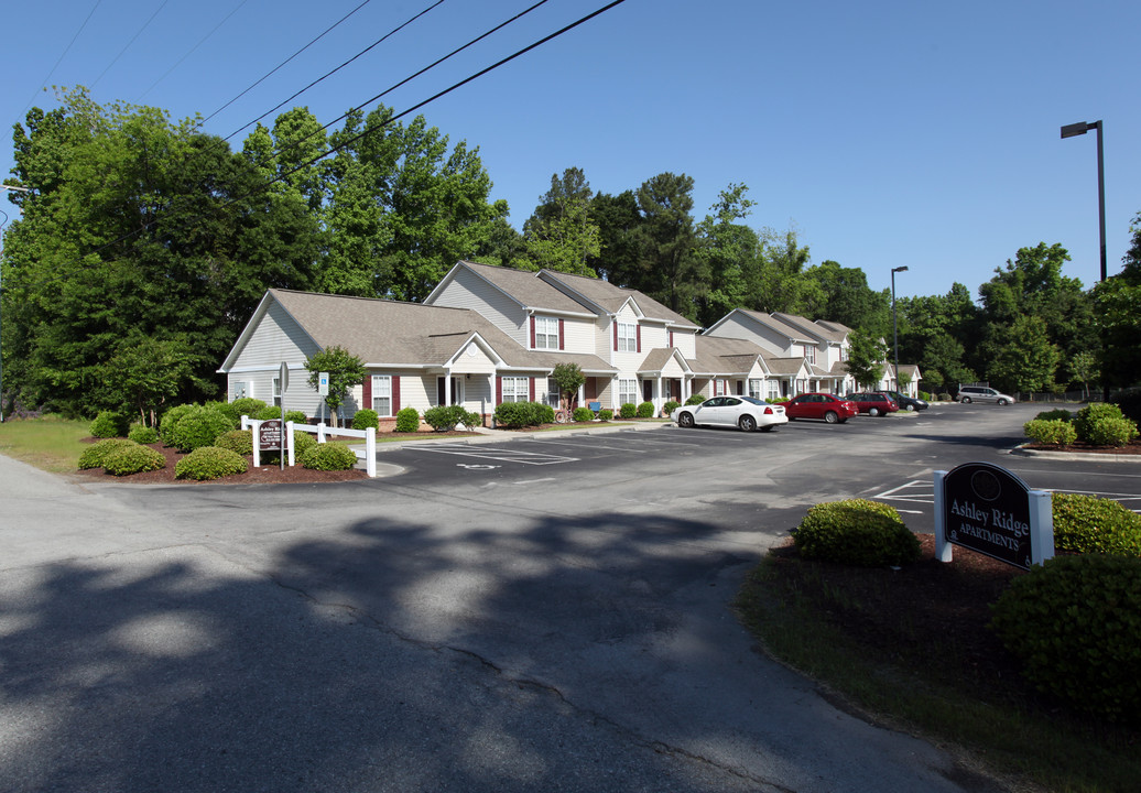 Ashley Ridge Apartments in Burgaw, NC - Building Photo