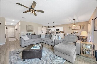 5532 Summer Sunset Dr in Apollo Beach, FL - Building Photo - Building Photo