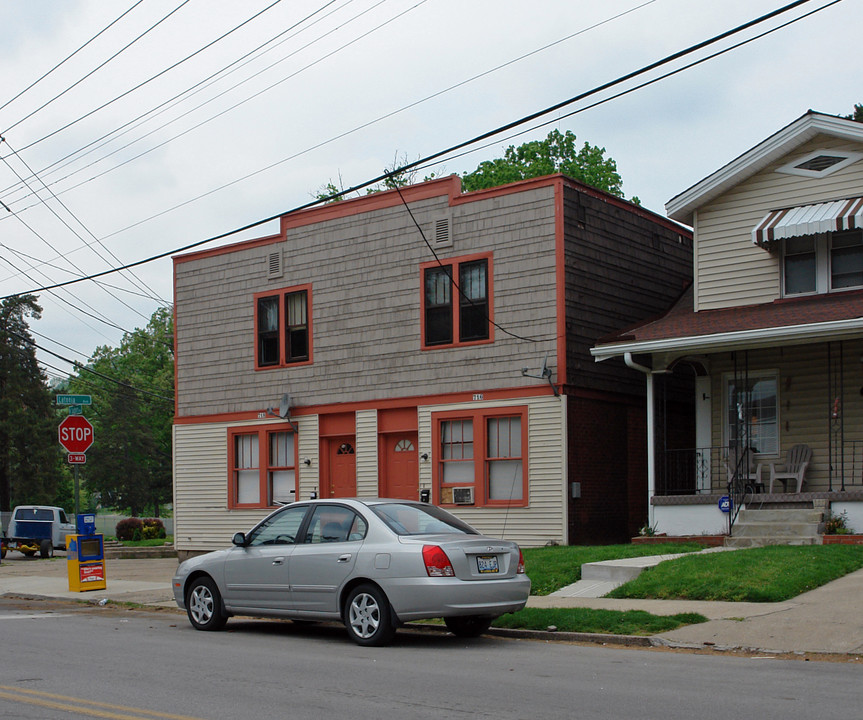 716-718 W Southern Ave in Covington, KY - Building Photo