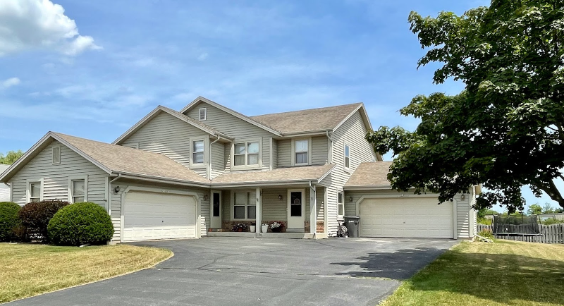 W194S8390 Summeridge Ct in Muskego, WI - Building Photo