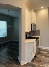 2435 Standing Rock Cir in Oakland, FL - Building Photo - Building Photo