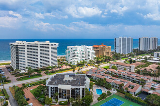 Aragon on the Ocean in Boca Raton, FL - Building Photo - Building Photo