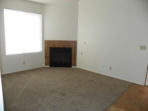 4313 Sabana Loop SE in Rio Rancho, NM - Foto de edificio - Building Photo