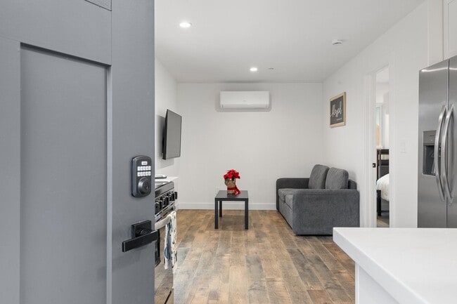 1316 Grand Ave in Santa Rosa, CA - Building Photo - Building Photo