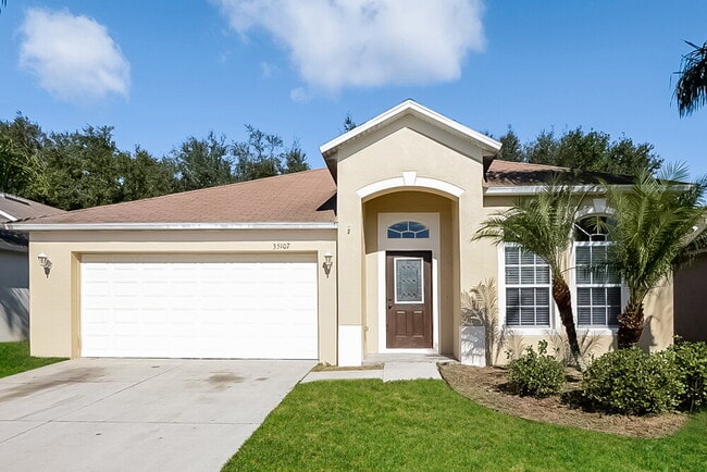 property at 35107 Meadow Reach Dr