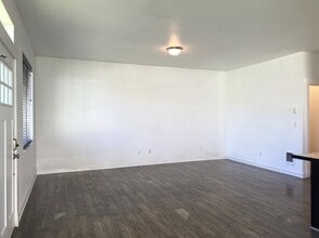 1006 Chenowuth in North Bonneville, WA - Building Photo - Building Photo