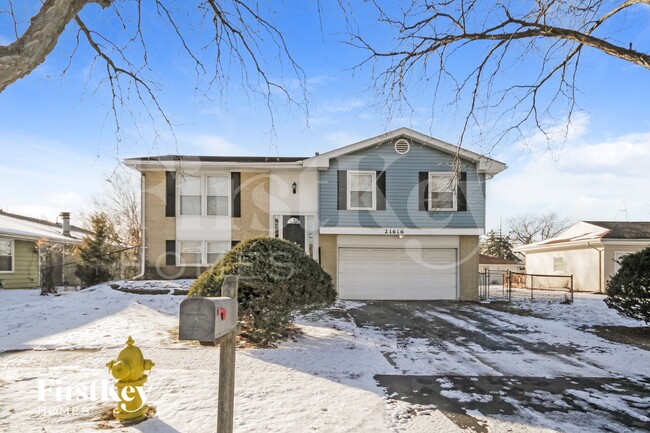 property at 21616 Richmond Rd