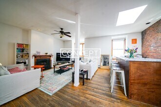 486 Massachusetts Ave, Unit 3 in Boston, MA - Building Photo - Building Photo