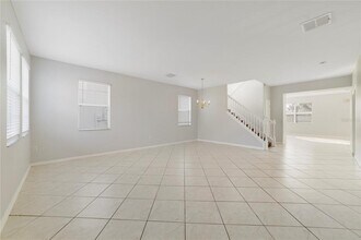 2725 Portchester Ct in Kissimmee, FL - Building Photo - Building Photo