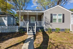 2925 Alabama Dr in North Charleston, SC - Building Photo