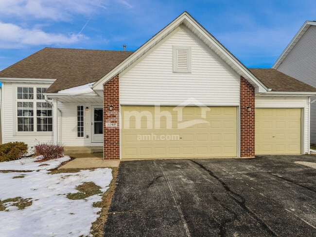 property at 3042 Bauer Dr