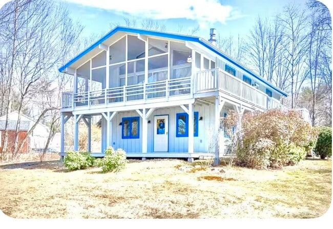 4 N Shore Dr in Barnstead, NH - Building Photo - Building Photo