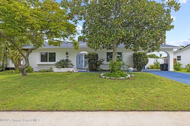 761 Burman Ln NE in Palm Bay, FL - Building Photo - Building Photo