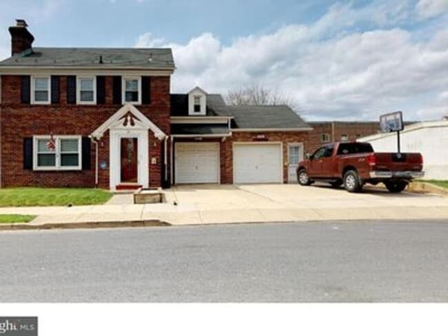 property at 28 N St Cloud St