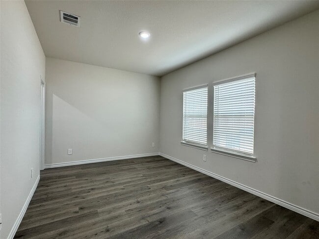 2901 Bald Eagle Blvd in Krugerville, TX - Foto de edificio - Building Photo