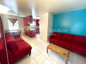 2530 Veranda Rd NW in Albuquerque, NM - Building Photo - Building Photo