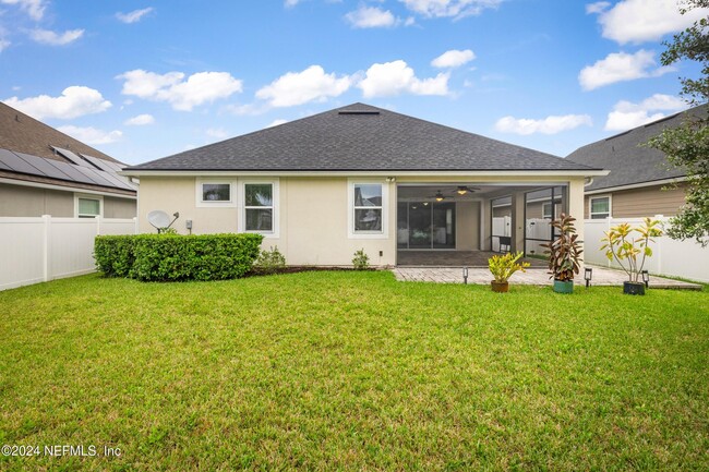 123 Castlebrook Ln in Ponte Vedra Beach, FL - Foto de edificio - Building Photo