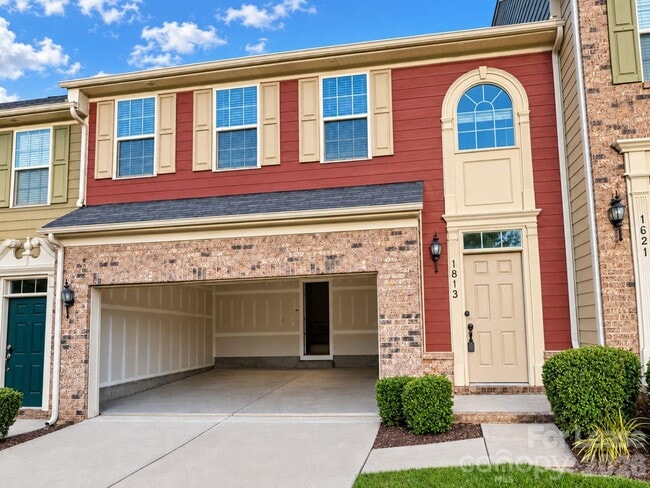 property at 1813 Evergreen Dr