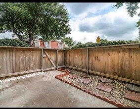 4708 Place One Dr in Garland, TX - Building Photo - Building Photo