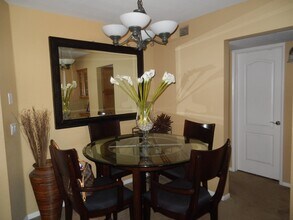 7150 Shoreline Dr, Unit 3311 in San Diego, CA - Building Photo - Building Photo