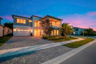 17081 Five Waters Ave in Boca Raton, FL - Building Photo - Building Photo