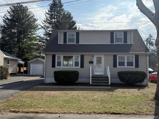property at 10 W 23rd St
