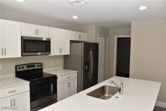 202 Seagrape St in Port Charlotte, FL - Building Photo - Building Photo