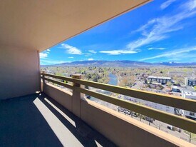 100 N Arlington Ave in Reno, NV - Building Photo