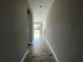 5404 Tagalong Pl in Apollo Beach, FL - Building Photo - Building Photo