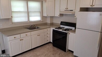 1467 Pennington Rd in Ewing, NJ - Building Photo - Building Photo