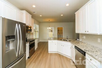 404 Ireland Ln in Dallas, GA - Building Photo - Building Photo