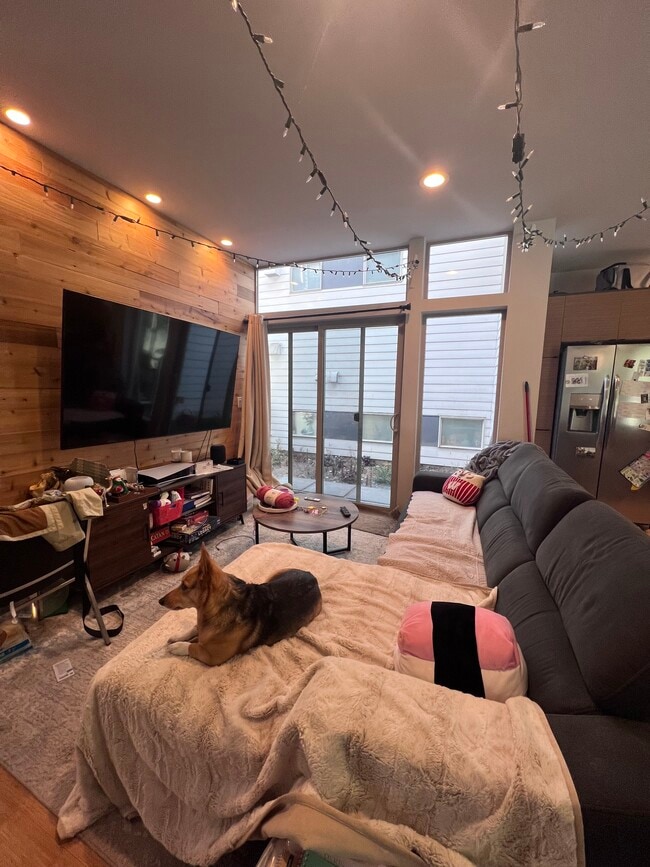 property at 3128B Wetmore Ave S