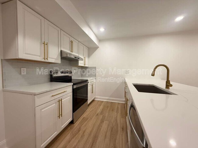 10402 Laurel Ridge Way in Fredericksburg, VA - Building Photo - Building Photo