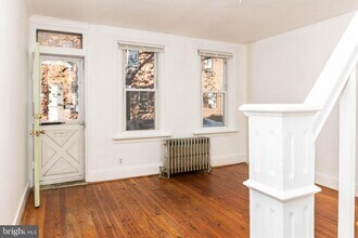 2842 Cantrell St in Philadelphia, PA - Building Photo - Building Photo