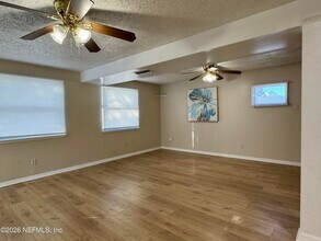 2057 Glen Gardner Dr in Jacksonville, FL - Building Photo - Building Photo