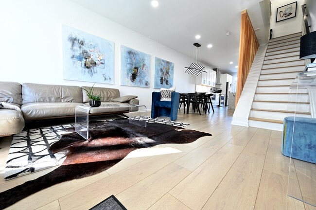 3607 Charlotte St in Pittsburgh, PA - Foto de edificio - Building Photo