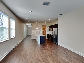 2216 Saffron Walden Dr in Plant City, FL - Foto de edificio - Building Photo