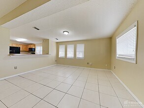 803 8th Ave N in Jacksonville Beach, FL - Building Photo - Building Photo