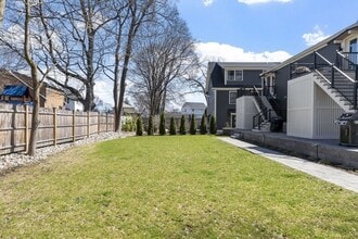 6 Cedar St in Amesbury, MA - Building Photo - Building Photo