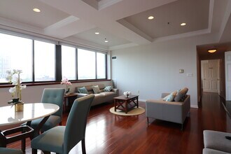169 Monsignor Obrien Hwy, Unit 816 in Cambridge, MA - Building Photo - Building Photo