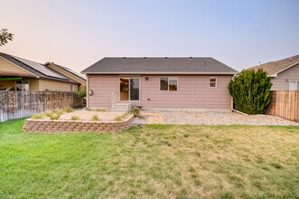 Well-Maintained 3-Bedroom Ranch Near Fort ... in Colorado Springs, CO - Building Photo - Building Photo